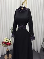 فستان سهرة باربي بكلفة فاخرة