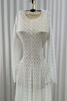 فستان ناعم اوف شولدر لون ابيض