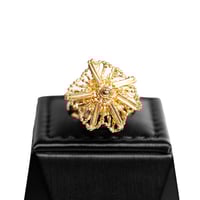 طقم ذهب الإشراقه الذهبية (عيار18)