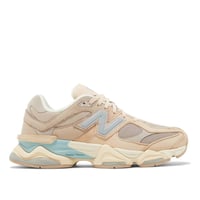 حذاء نيو بالانس 9060 New Balance - بيج