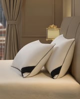 وسادة داون هيلتون – حشو ريش طبيعي فاخر – قماش خارج...