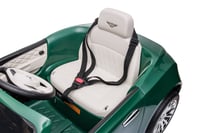 سيارة اطفال بنتلي مولسان لون زيتي تحكم عن بعد وقيا...