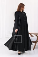 عباية فكرو مشجّر مع لمعة وأزرار معدنية