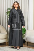 عباية تفتة فاخرة بتدخيلة مشجّر وشك يدوي ناعم