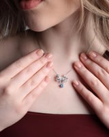 قلادة نسائية من الفضة ٩٢٥