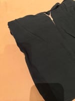 اخضر غامق