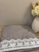 شرشف صلاة دانتيل