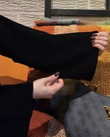 عباية أكمام مخمل