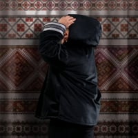 جاكيت شتوي باطراف السدو التراثي