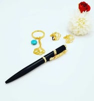 طقم كبك وقلم وميداليه مفتاح بالاسم