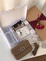 أفكار هدايا رومانسية للمخطوبين