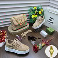 طقم شنطه وشوز سبورت طقم شانيل نسائي