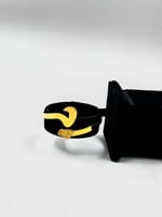 اساور حروف لليوم الوطني نحلم ونحقق