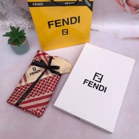 شماغات فندي