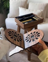 سجادة وسبحة ومصحف