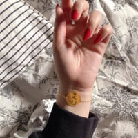 اسواره بالاسم مع سيفين ونخله