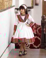 فستان يوم التأسيس بناتي مع شال