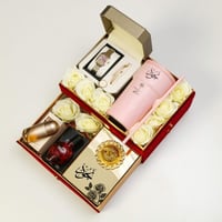 متجر هدايا نسائية بالاسم