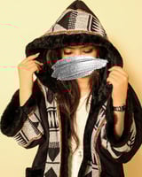 فروة نسائي فخمه بنقش السدو