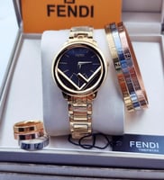 ساعات فندي نسائي