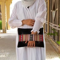 شنط يد باوتش نسائية