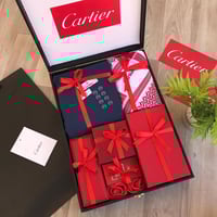 بوكس هدايا رجالي ماركه كارتير فخم