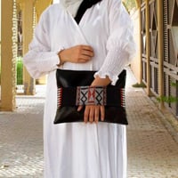 شنط يد باوتش نسائية