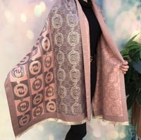 سكارف نسائي شتوي ماركه