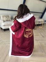 فروات للاطفال بالاسم لون احمر