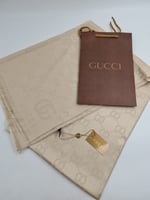 سكارف نسائي شتوي ماركه