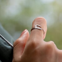 خواتم حروف عربيه تصميم حسب الطلب