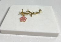 بروش بالاسم مع ورده شكل انيق