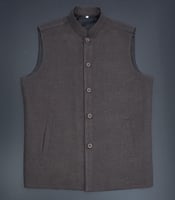 سديري جوخ انيق ب أزرار