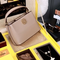 هدايا للمتخرجات 2025