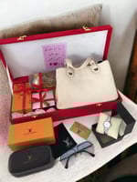 هدايا لويس فيتون نسائي