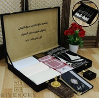 هدايا رجالية بوكس ملكي 3 اقمشه وشماغ جفنشي