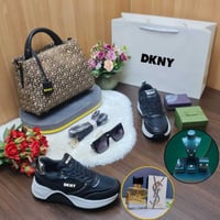 طقم ماركه DKNY شنطه وشوز سبورت بوكس نسائي