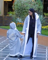 فروة نسائي مميزة