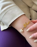 اسواره بالاسم مع ورده بتصميم فريد