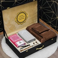 طقم شتوي مع فروه متوفر عده الوان