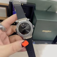 ساعه هوبلت نسائي