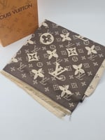 سكارف لويس فيتون نسائي شتوي