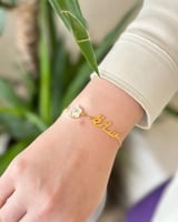 اسواره بالاسم مع ورده بتصميم فريد