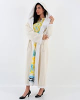 فروة نسائي بتصميم مريح