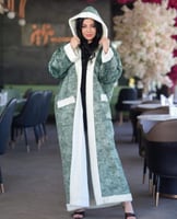 فروه نسائي أنيقة