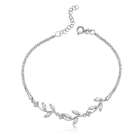 طقم فضة نسائي راقي بتفاصيل دقيقة وأحجار سوارفيسكي...