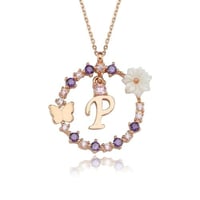 سلسال فضة فريد مطلي بالذهب بحرف (P)، يزدان بفراشة...