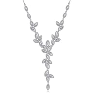 تألقي بطقم فضة خالصة عيار 925 مرصع بأحجار وفصوص سو...