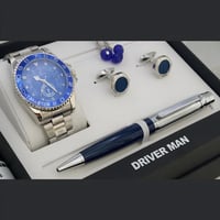 أطقم ساعات رجالية راقية مع إكسسوارات مميزة تعكس ال...