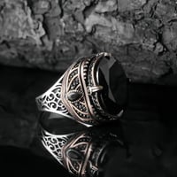 خاتم مرصع بحجر زركون أسود بصياغة مميزة من الفضة ال...